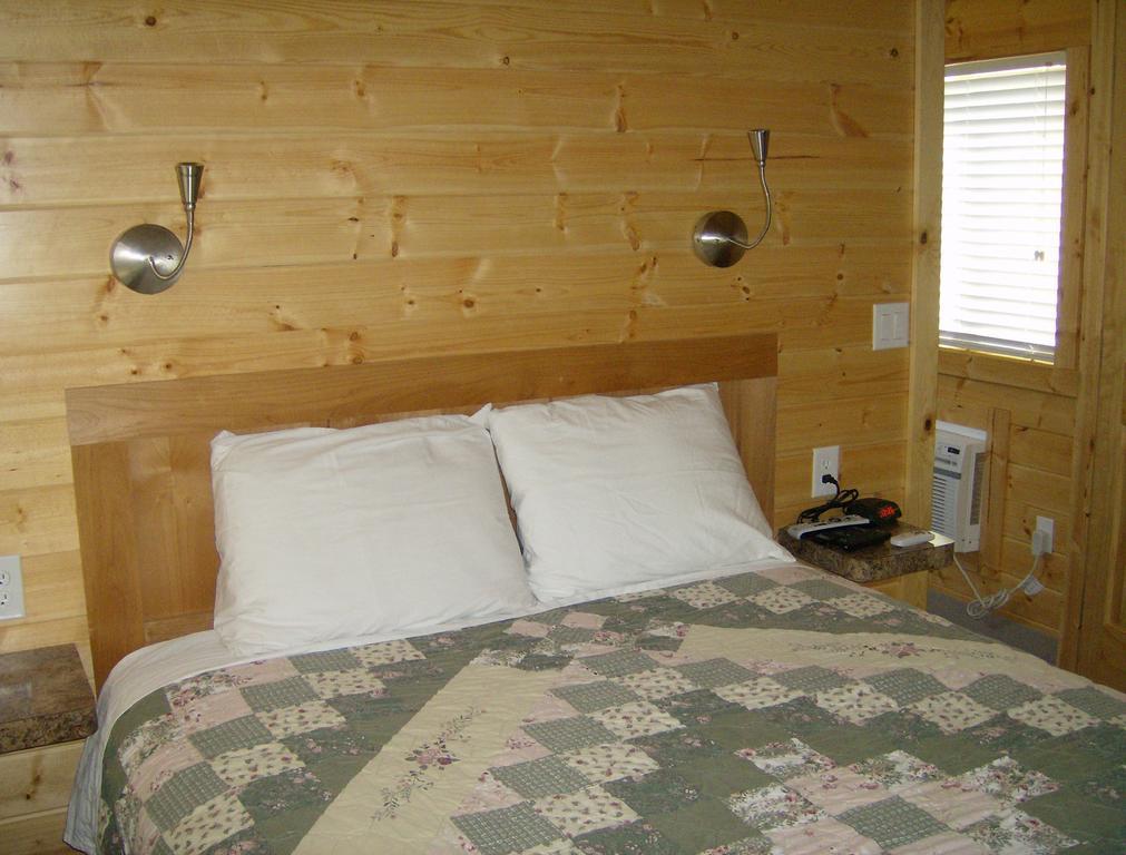 Lake Minden Camping Resort Cottage 2 Nicolaus Eksteriør billede