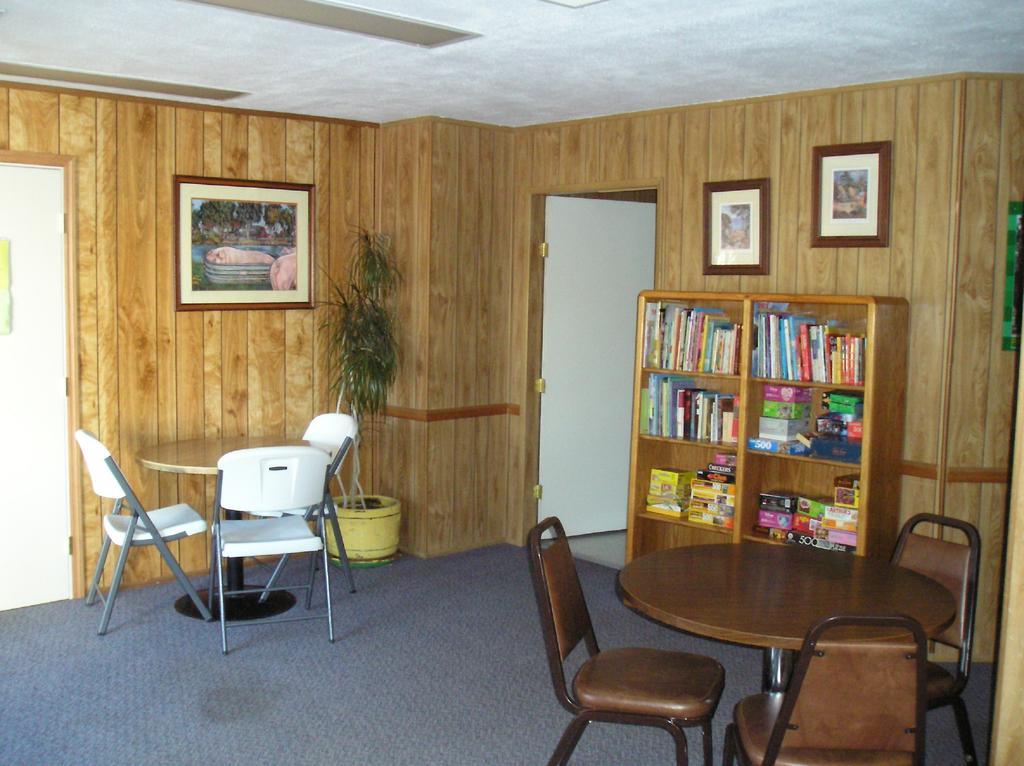Lake Minden Camping Resort Cottage 2 Nicolaus Eksteriør billede